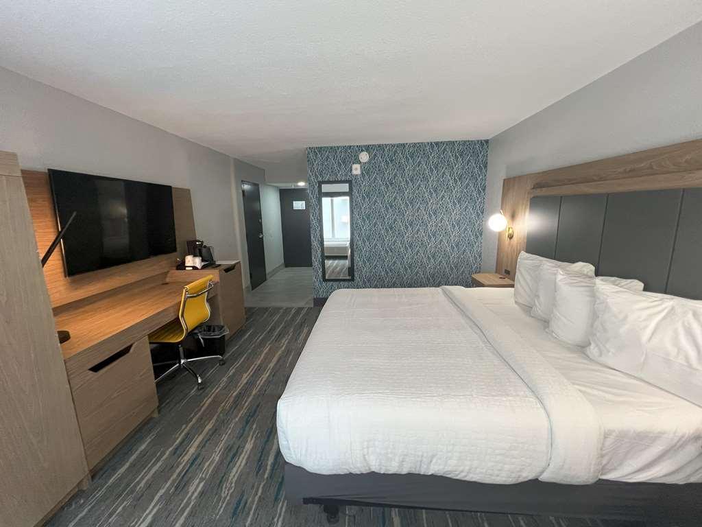 Best Western Plus Mobile Inn And Suites Стая снимка