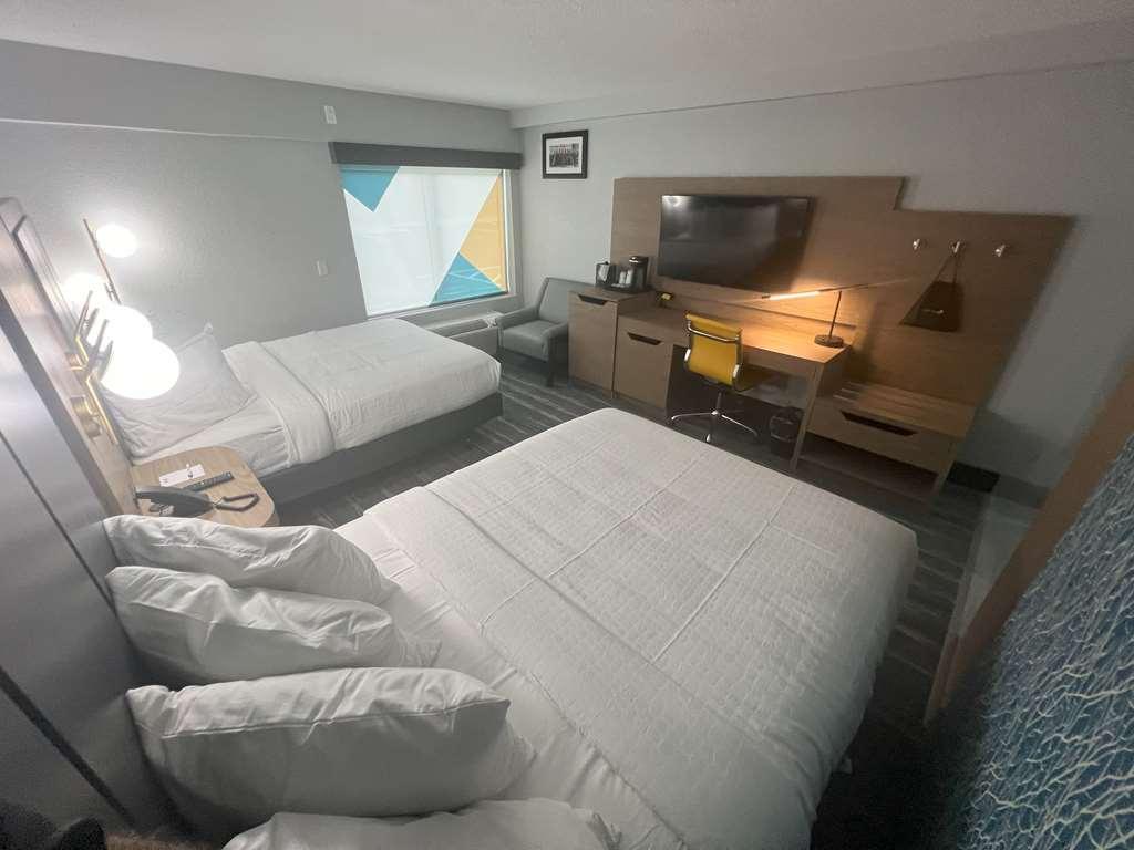 Best Western Plus Mobile Inn And Suites Стая снимка