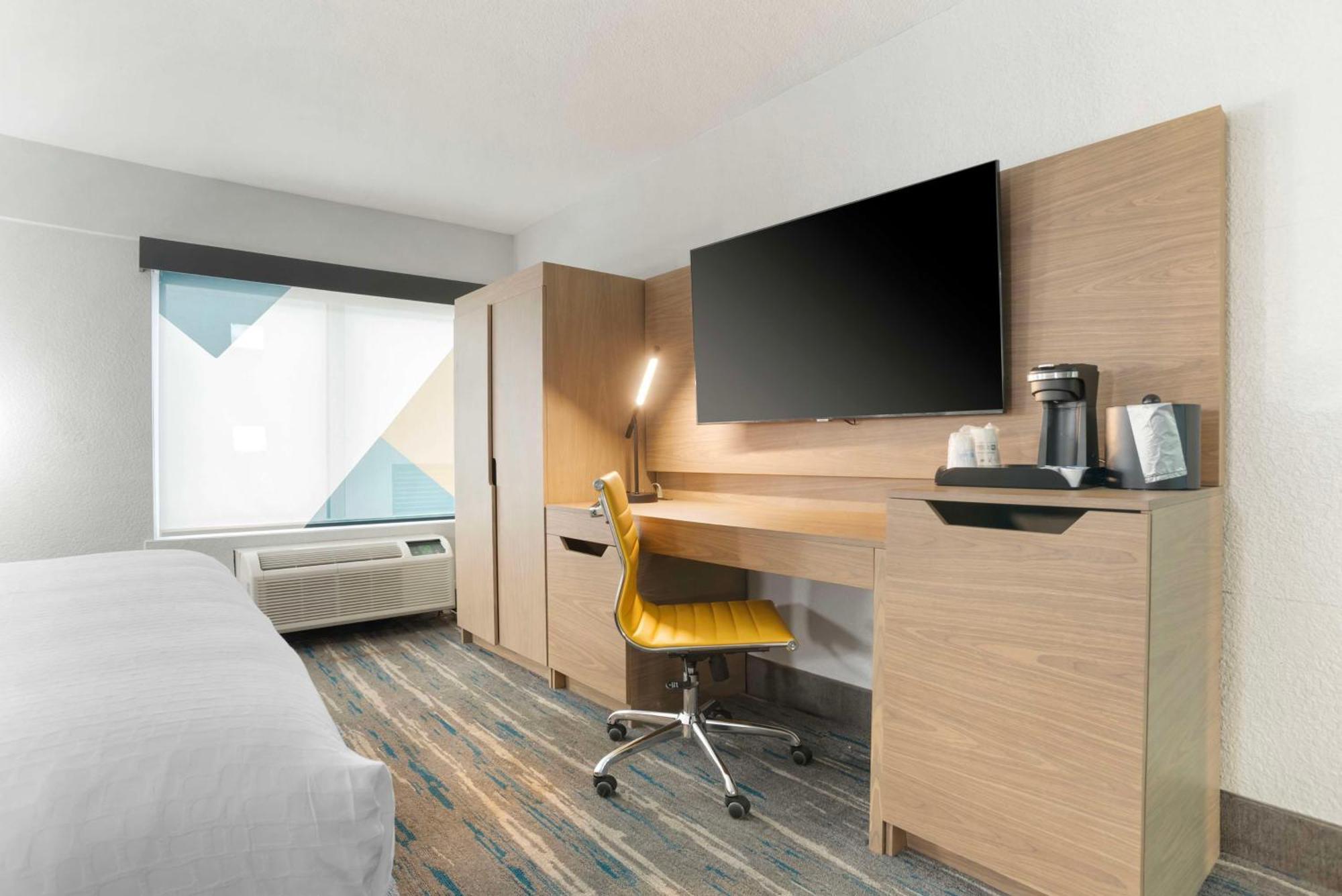 Best Western Plus Mobile Inn And Suites Екстериор снимка