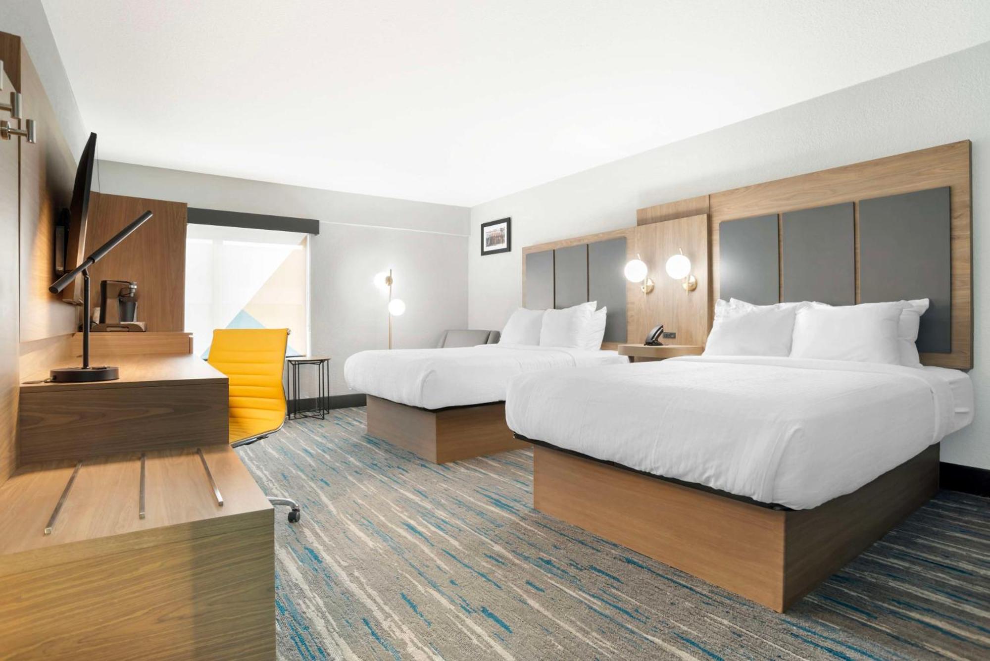 Best Western Plus Mobile Inn And Suites Екстериор снимка
