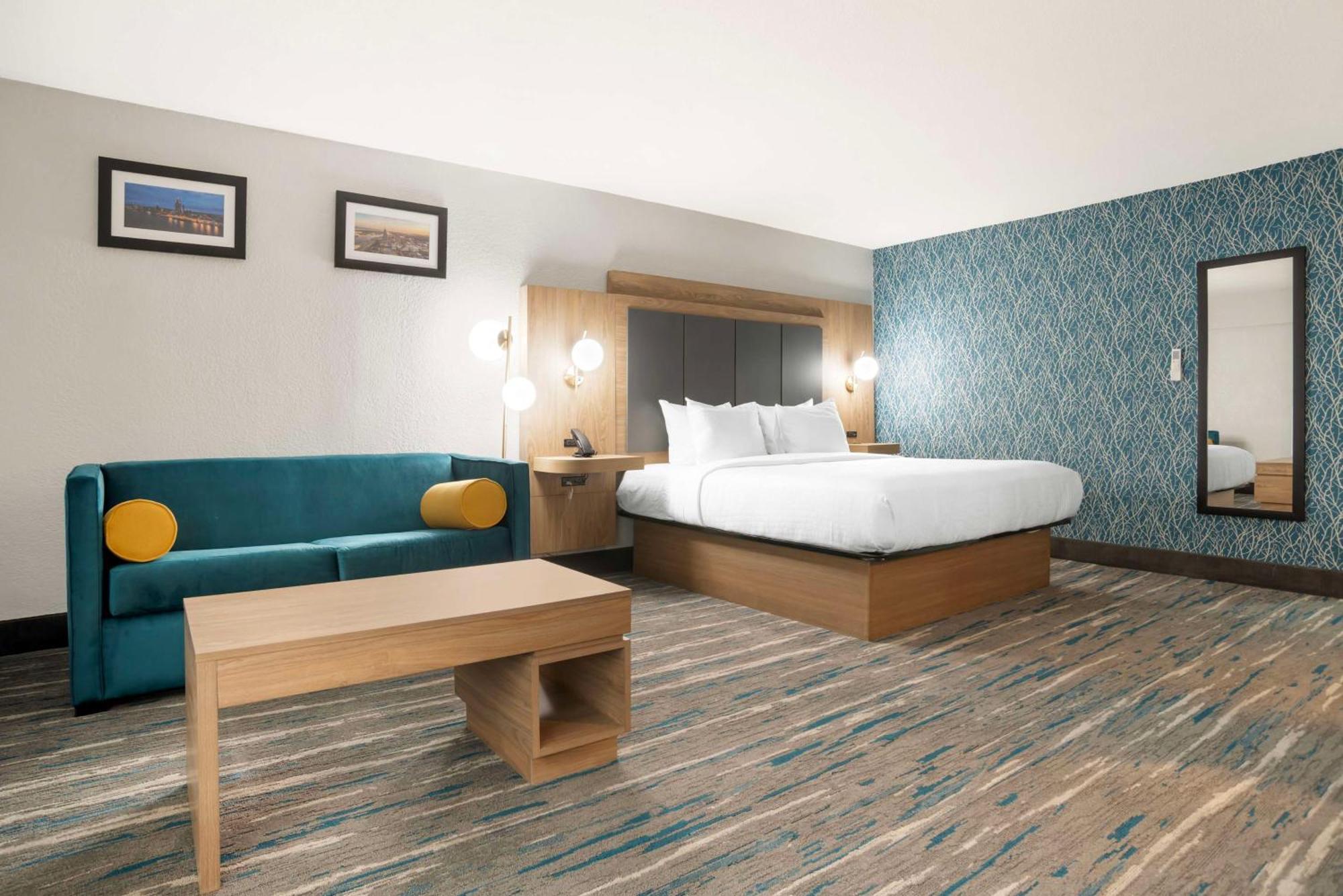 Best Western Plus Mobile Inn And Suites Екстериор снимка